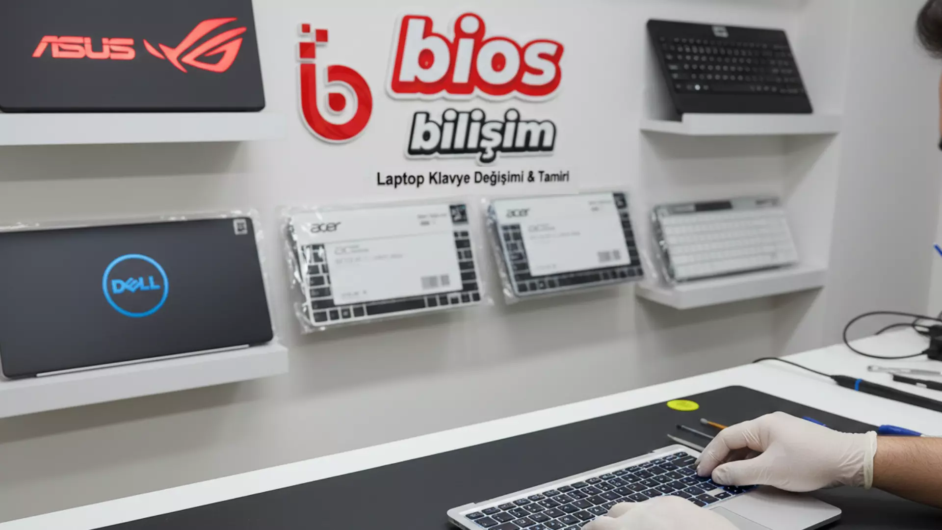 Yüzbaşı Şerafettin Karabağlar Laptop Klavye Değişimi